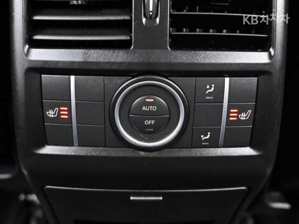 Mercedes-Benz Нов M클래스ML250 블루텍 4MATIC W166 - 16