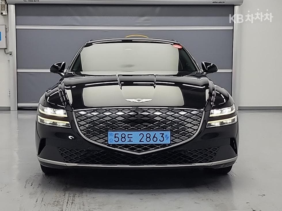 Дженезис ELECTRIFIED G80EV Стандартен