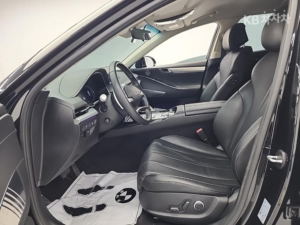 Дженезис ELECTRIFIED G80EV Стандартен - 11