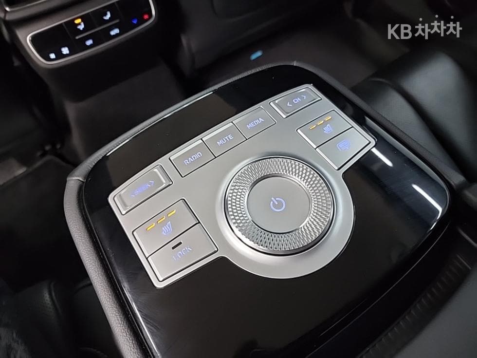 Дженезис ELECTRIFIED G80EV Стандартен - 13