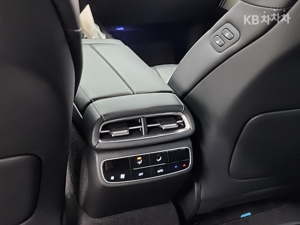 Дженезис ELECTRIFIED G80EV Стандартен - 14