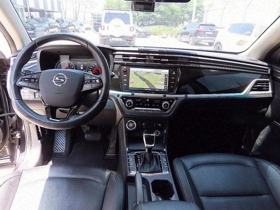 КейДжи Мобилити 뷰티플 코란도1.5 GDi Turbo 2WD C5 - 7