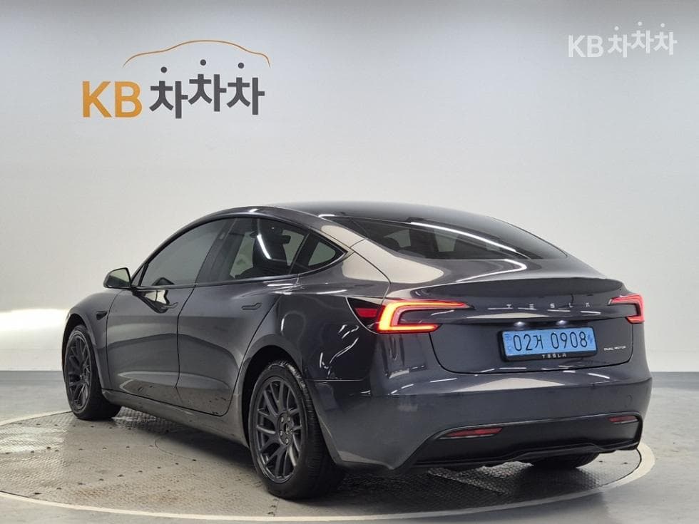 테슬라 Model 3Long Range - 2