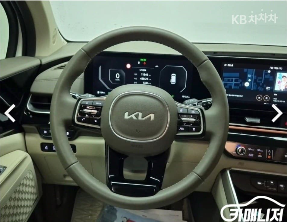 (211주6746)KIA The New Carnival Hybrid 4th GenerationHigh Limousine 1.6 HEV 7 Passenger Signature - 9