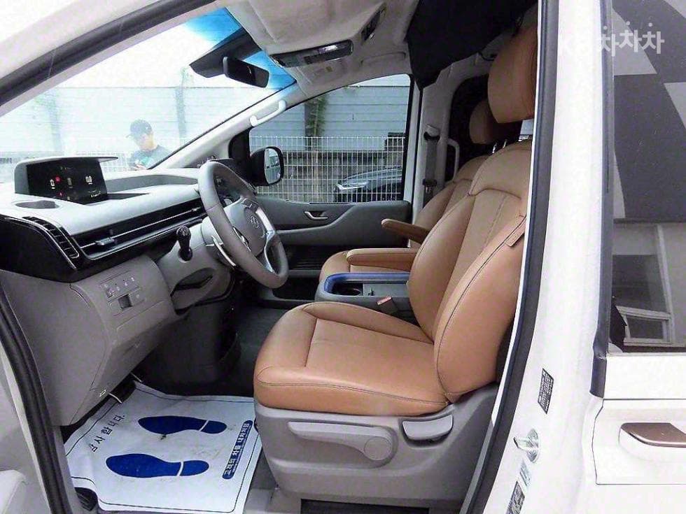 Хюндай Staria Lounge 캠퍼Camper 4 2WD Prestige - 6