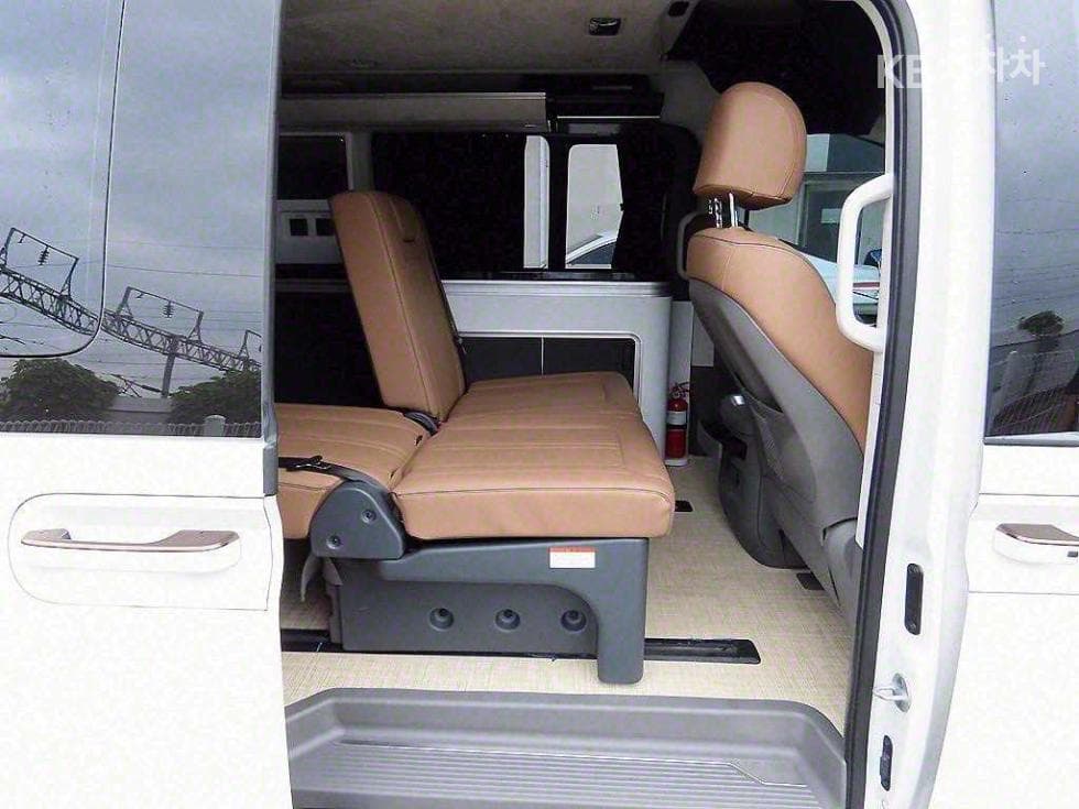Хюндай Staria Lounge 캠퍼Camper 4 2WD Prestige - 7