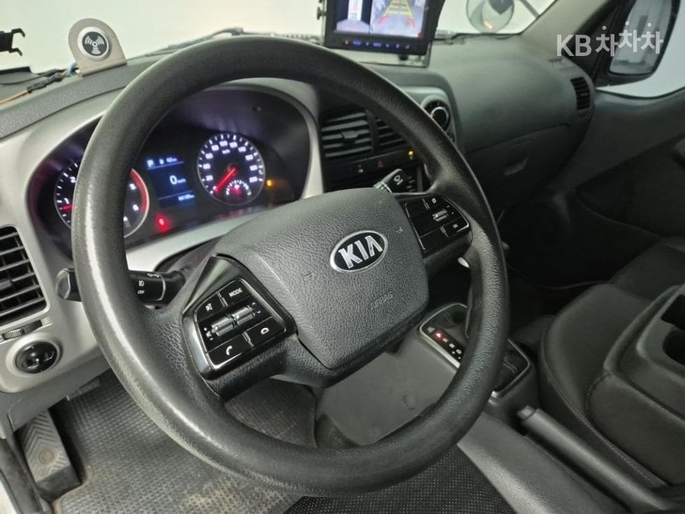 Kia The New (facelift) Bongo 3 (light truck)택배전용Top (Cargo)차 1 Ton Plus형 King Cab Extra Long L - 8