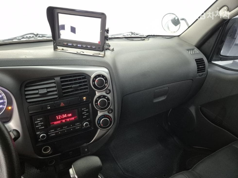 Kia The New (facelift) Bongo 3 (light truck)택배전용Top (Cargo)차 1 Ton Plus형 King Cab Extra Long L - 9