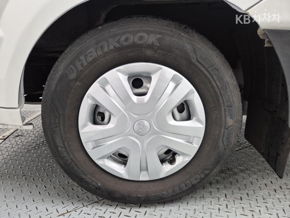 Kia The New (facelift) Bongo 3 (light truck)택배전용Top (Cargo)차 1 Ton Plus형 King Cab Extra Long L - 18