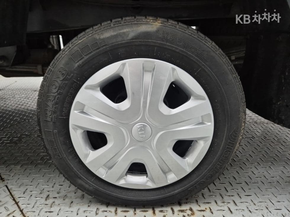Kia The New (facelift) Bongo 3 (light truck)택배전용Top (Cargo)차 1 Ton Plus형 King Cab Extra Long L - 19