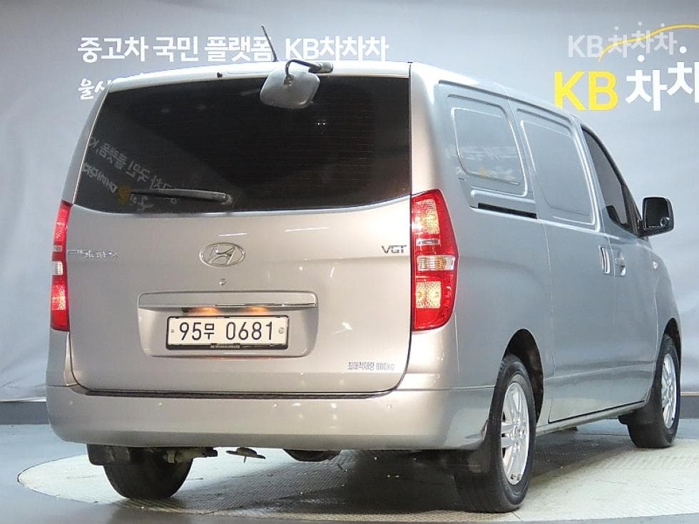 Hyundai The New (facelift) 그랜드 Star렉스Van 3Seater승 Smart - 2