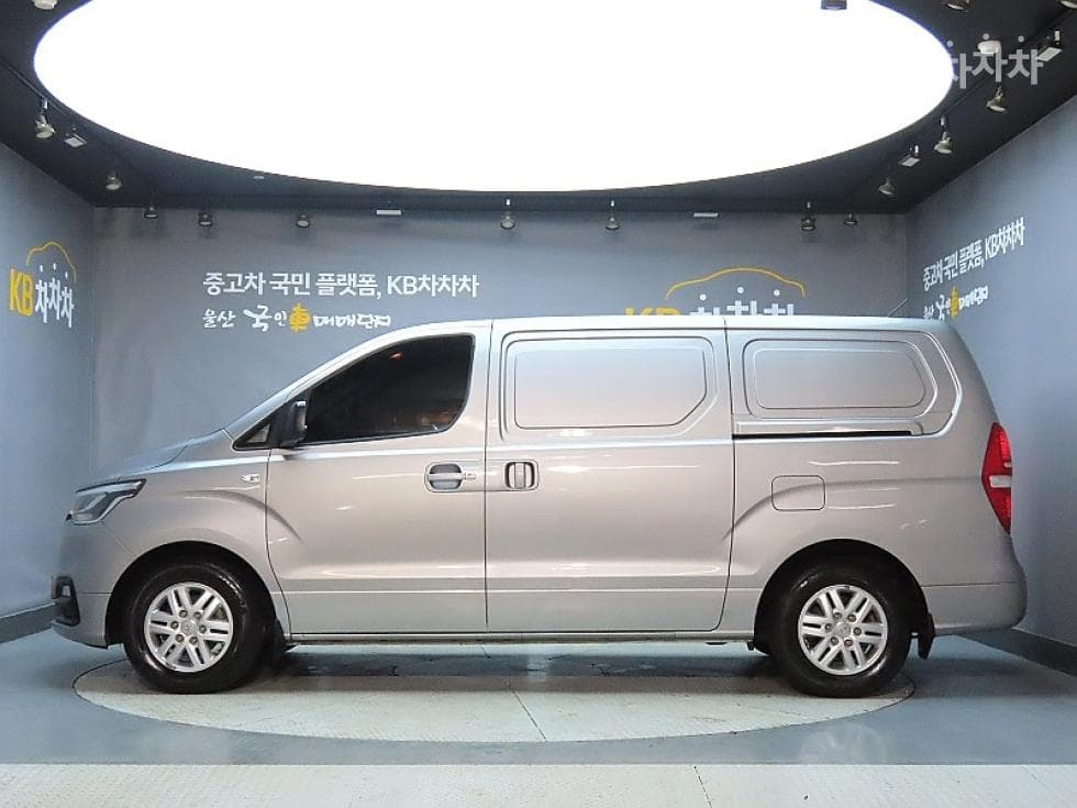 Hyundai The New (facelift) 그랜드 Star렉스Van 3Seater승 Smart - 5