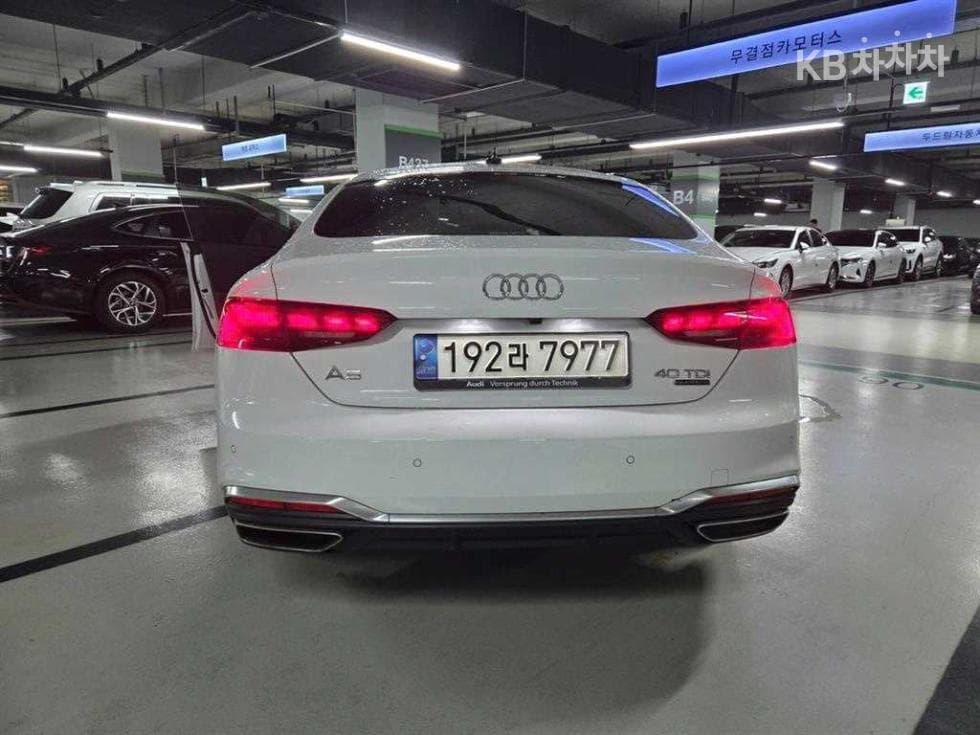 Ауди A5(8W6)40 Турбо Дизел Инжекция quattro Sportback Premium - 2