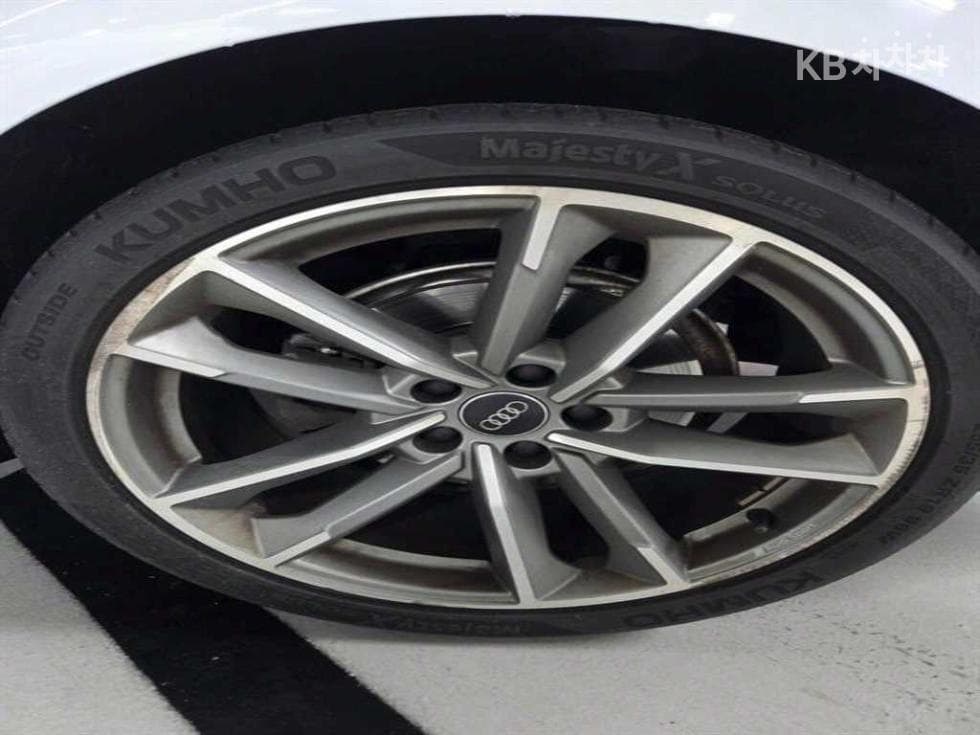 Ауди A5(8W6)40 Турбо Дизел Инжекция quattro Sportback Premium - 7