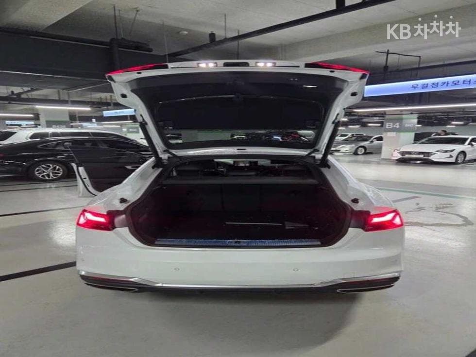 Ауди A5(8W6)40 Турбо Дизел Инжекция quattro Sportback Premium - 14