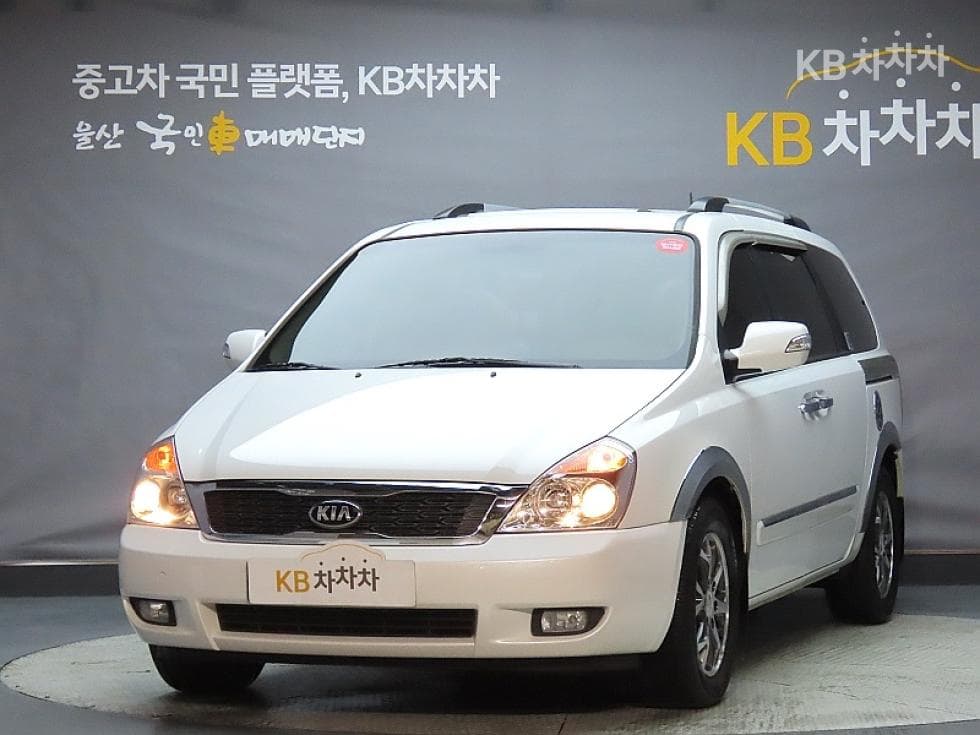 Kia Carnival R 그랜드Carnival GLX Premium - Image 1