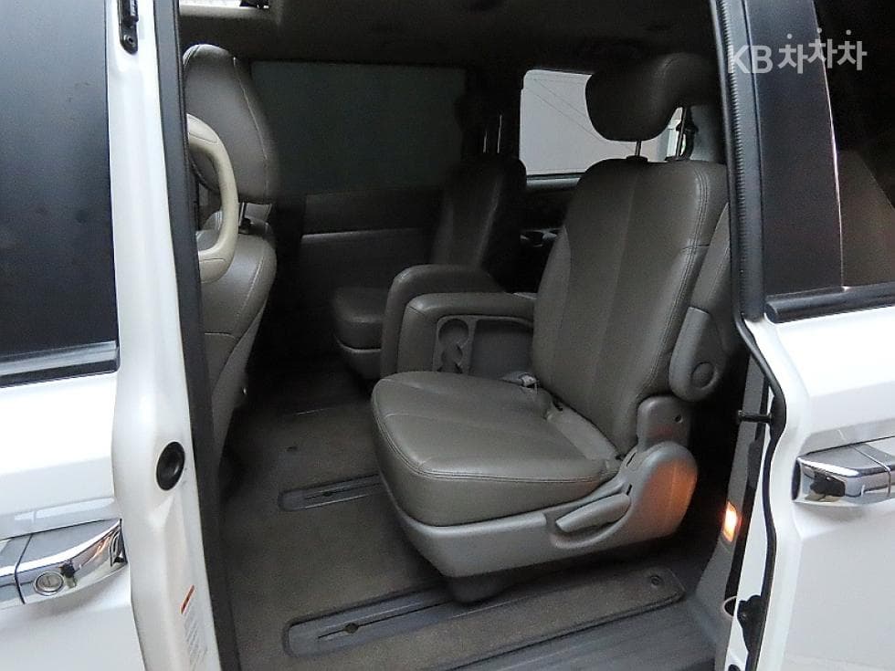 Kia Carnival R그랜드Carnival GLX Premium - 11