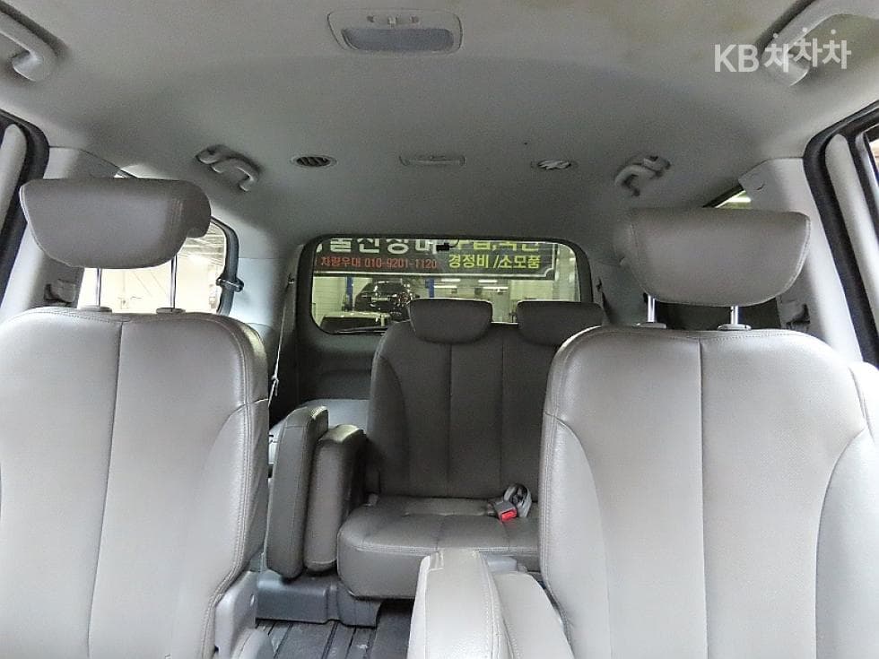 Kia Carnival R그랜드Carnival GLX Premium - 12