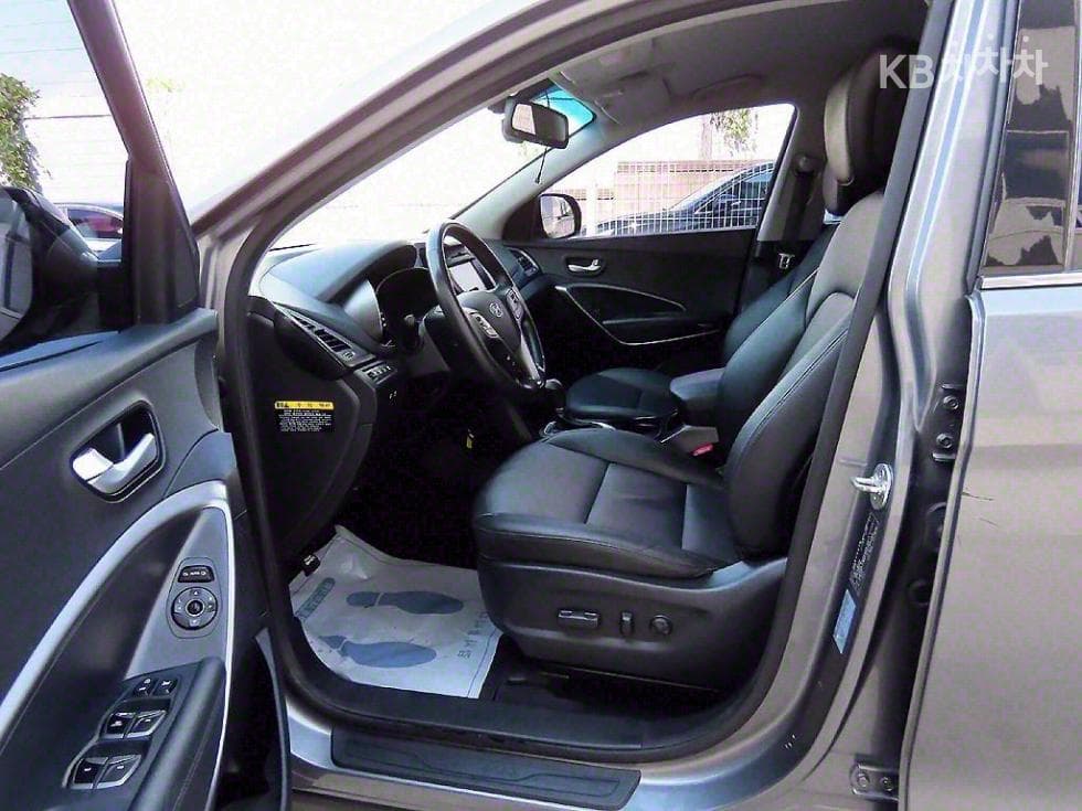 (41n4530)Hyundai Santa Fe The Prime Diesel R2.0 2WD 5-Passenger Premium - 5
