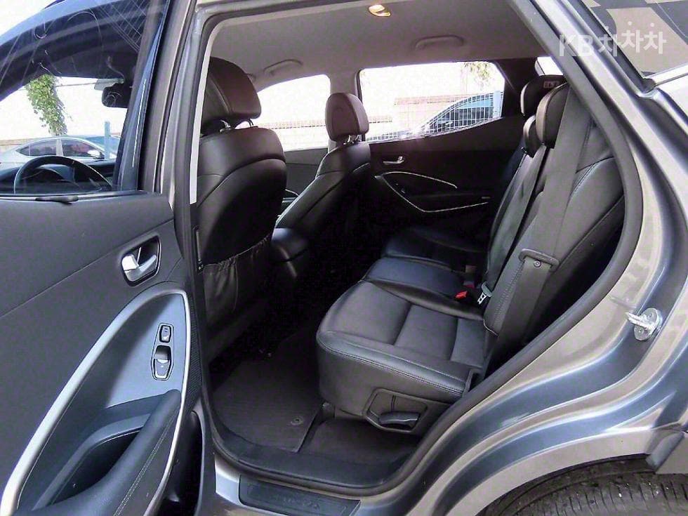 (41n4530)Hyundai Santa Fe The Prime Diesel R2.0 2WD 5-Passenger Premium - 6