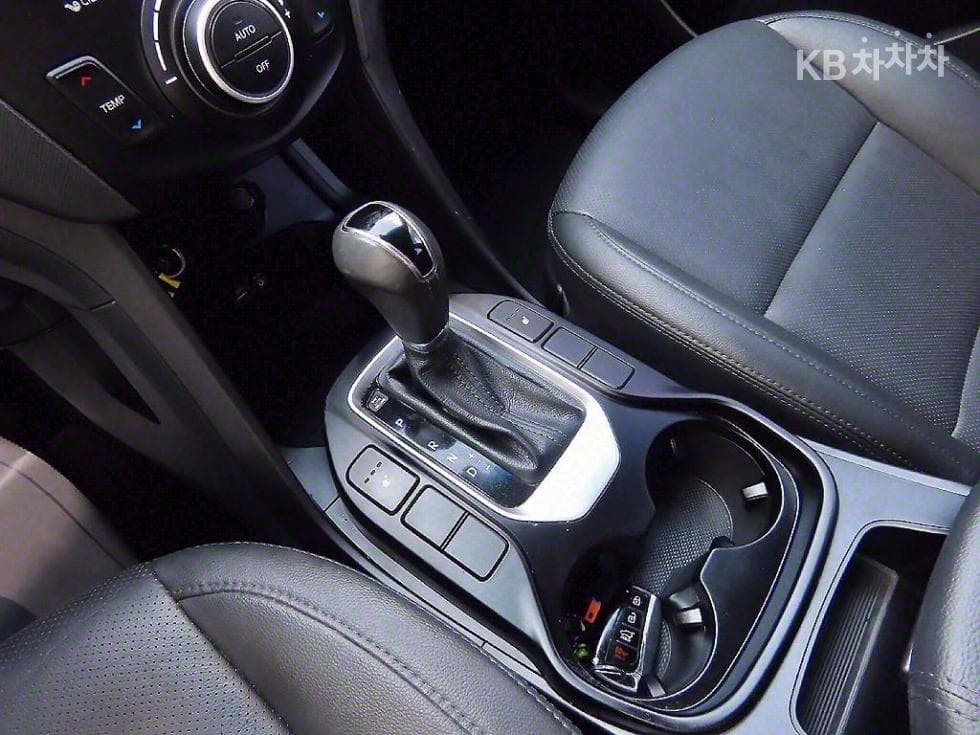 (41n4530)Hyundai Santa Fe The Prime Diesel R2.0 2WD 5-Passenger Premium - 10