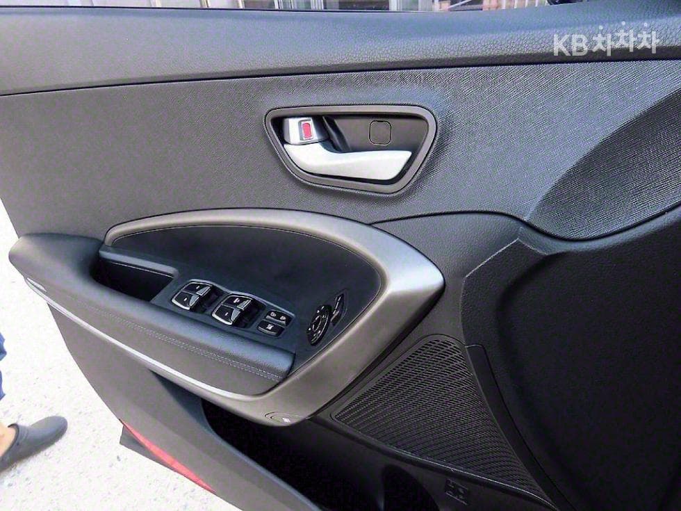 (41n4530)Hyundai Santa Fe The Prime Diesel R2.0 2WD 5-Passenger Premium - 11