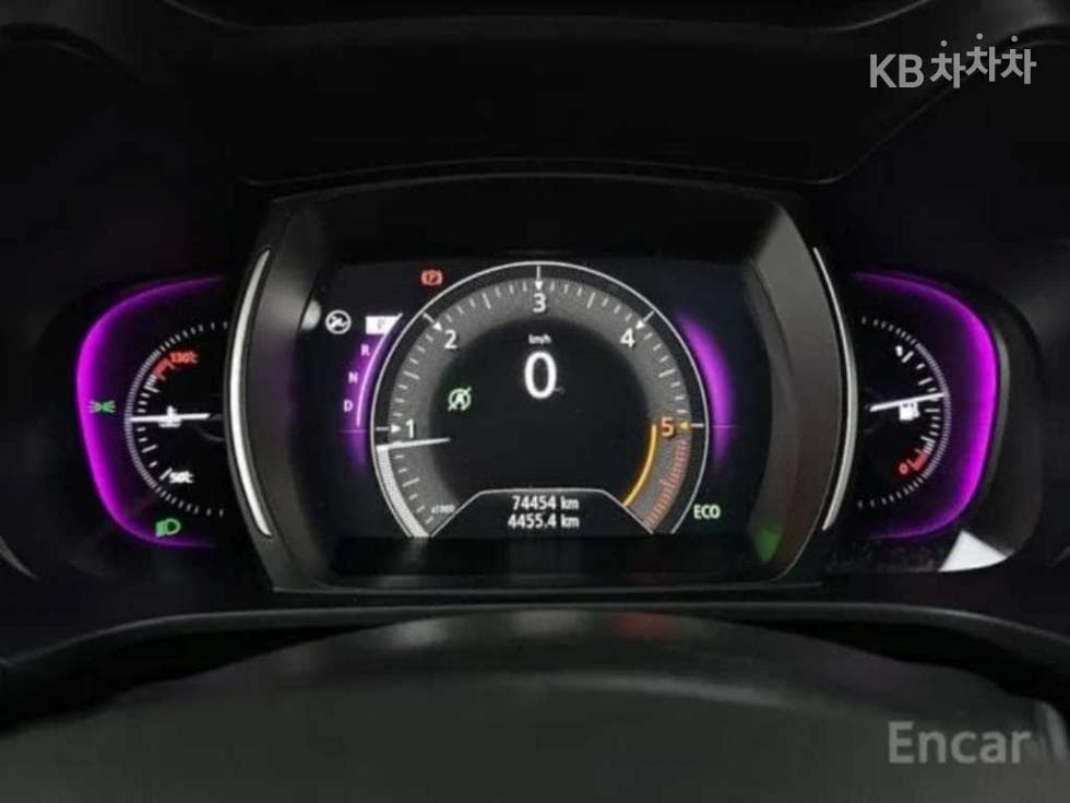 Рено Корея QM62.0 2WD RE Signature - 8