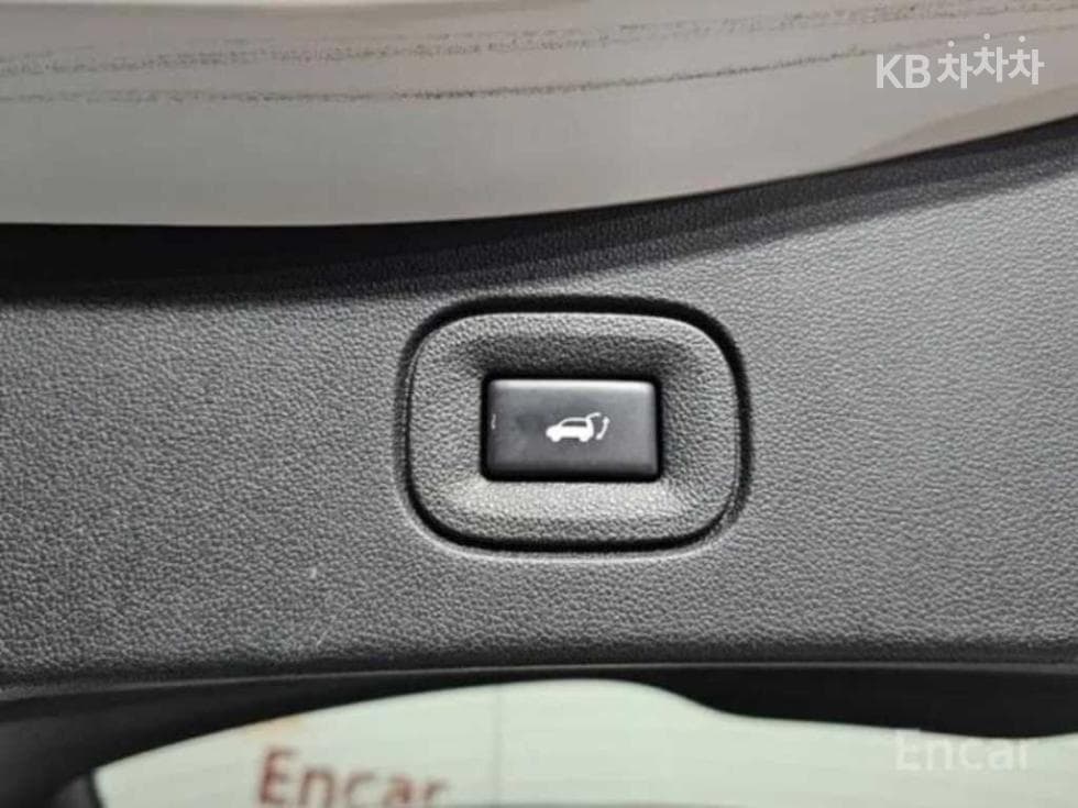 Рено Корея QM62.0 2WD RE Signature - 10