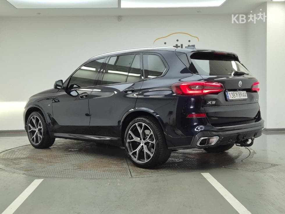 BMW X5 (G05)xDrive 30d xLine - 3