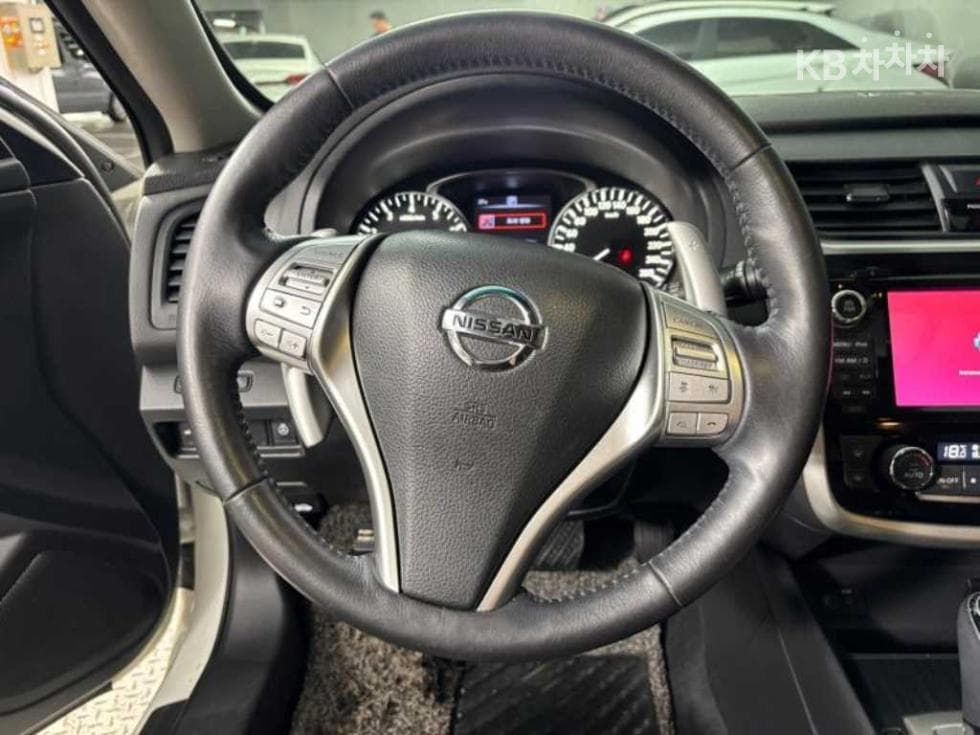 Nissan 알티마3.5 - 5