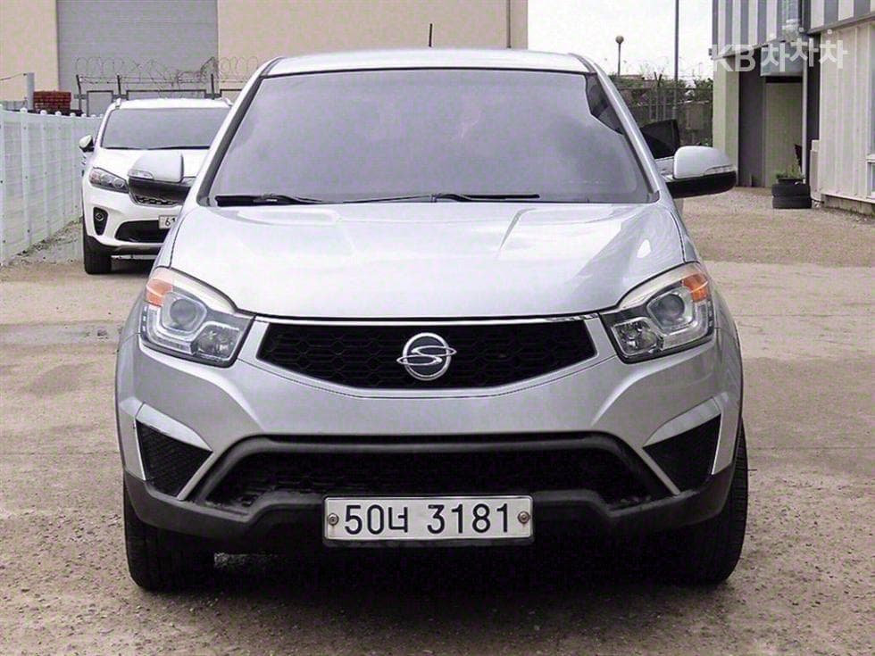 KGMobility New Corando C 2.0 KX 2WD - Image 1