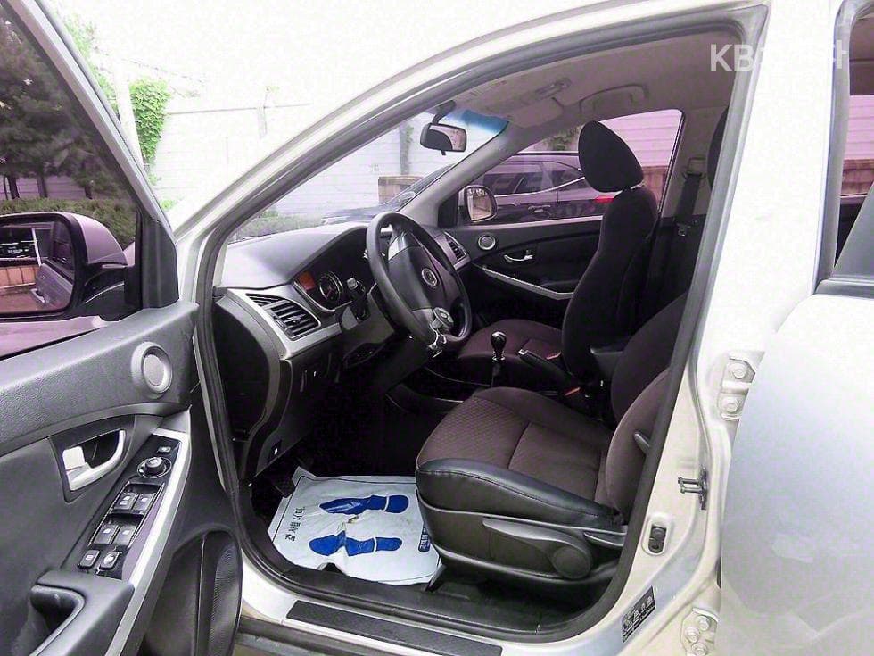 (50ner3181)KG Mobility New Corando C2.0 KX 2WD - 5