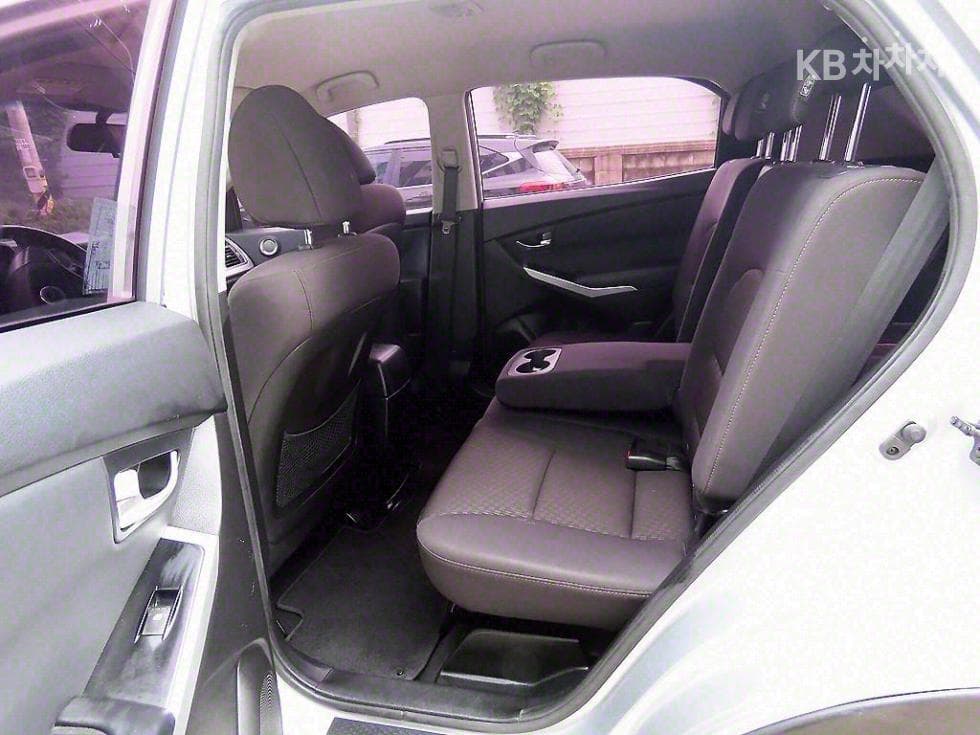 (50ner3181)KG Mobility New Corando C2.0 KX 2WD - 6