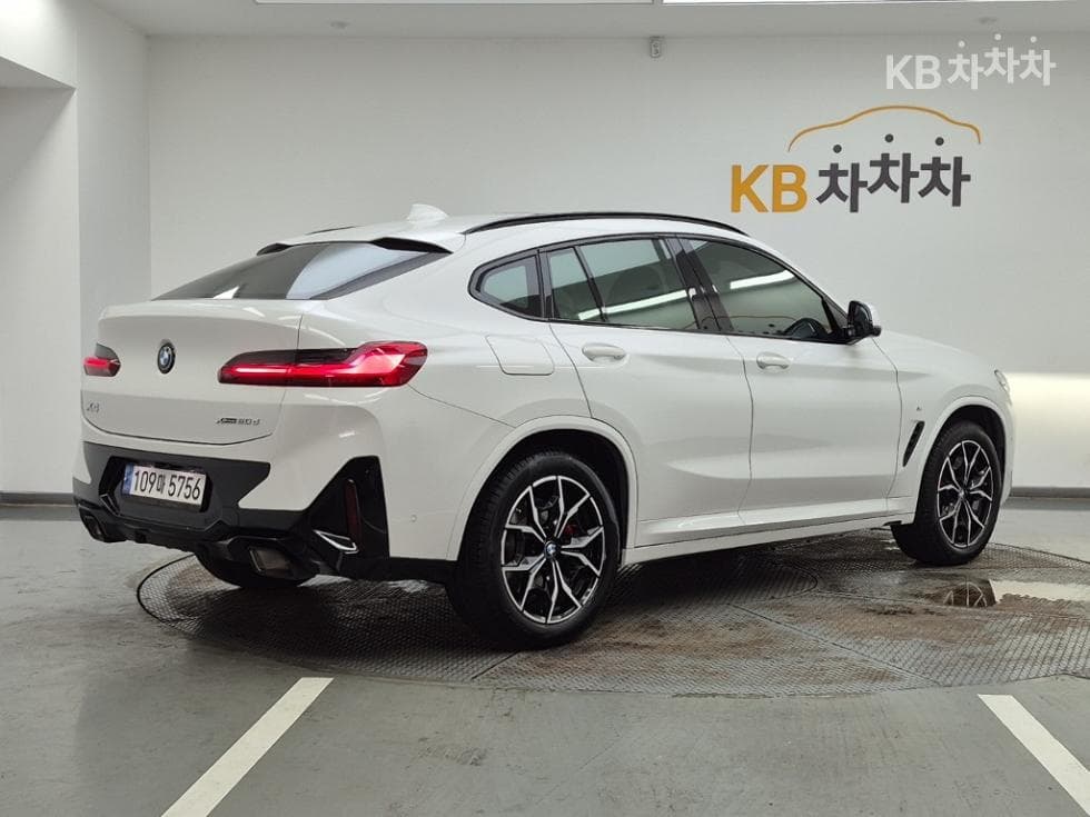 BMW New X4 (G02)xDrive 20d M Sport Pro - 4