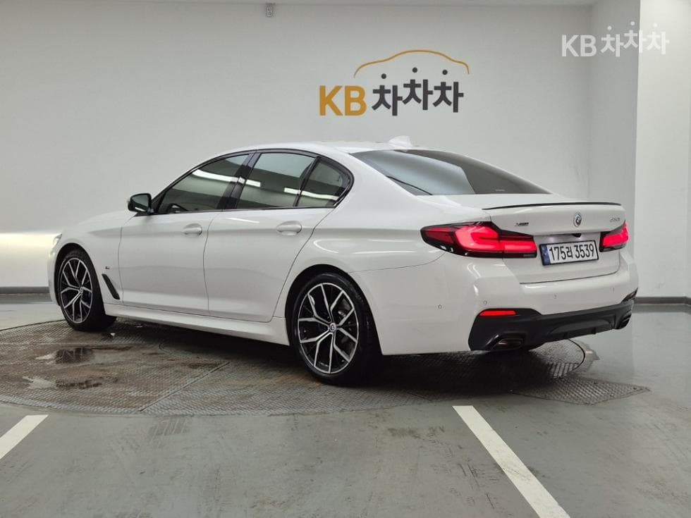 BMW 올Нов5 Серия (G30)530i xDrive M Sport - 3