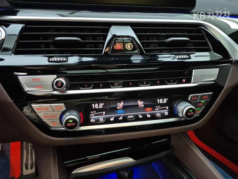 BMW 올Нов5 Серия (G30)530i xDrive M Sport - 10