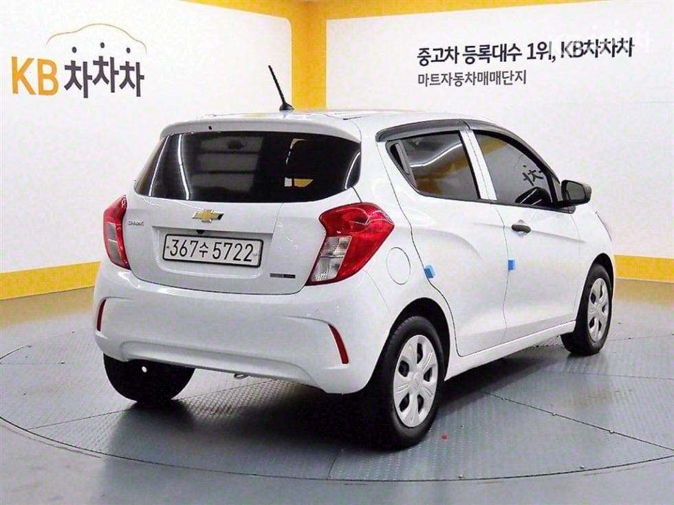 GM Korea The New (facelift) Spark Van1.0 PassengerVan base trim - 4