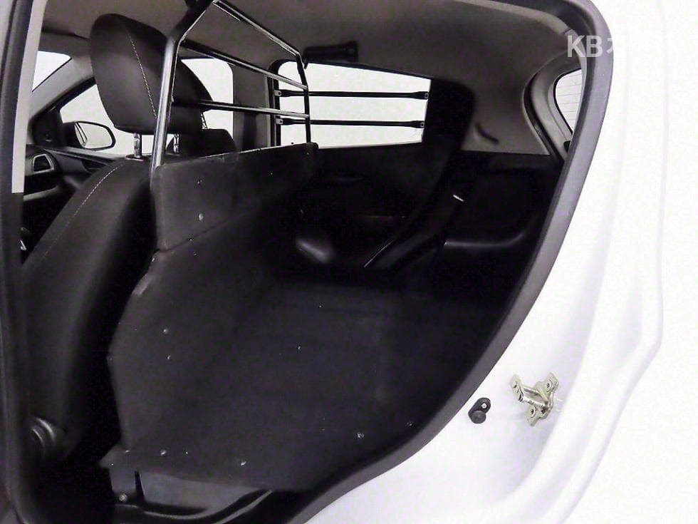 GM Korea The New (facelift) Spark Van1.0 PassengerVan base trim - 6