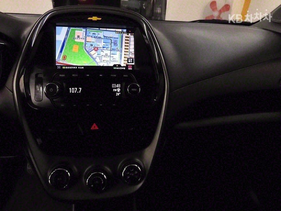 GM Korea The New (facelift) Spark Van1.0 PassengerVan base trim - 14