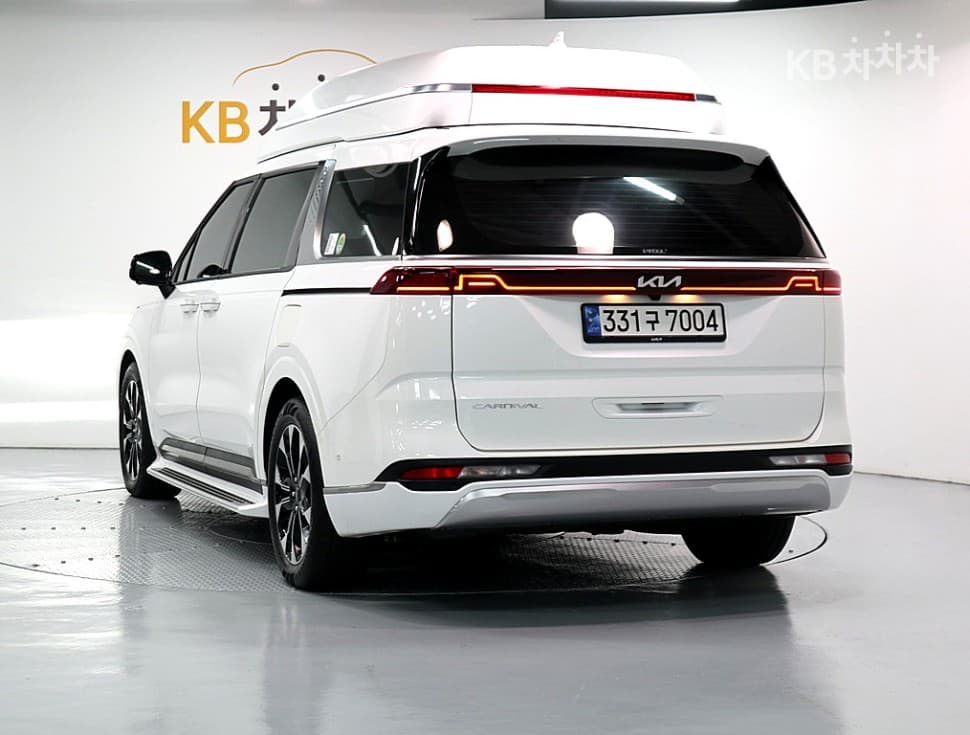 Kia Carnival 4th generationHigh Limousine (Carnival) G3.5 GDI 9-seater Signature - 4
