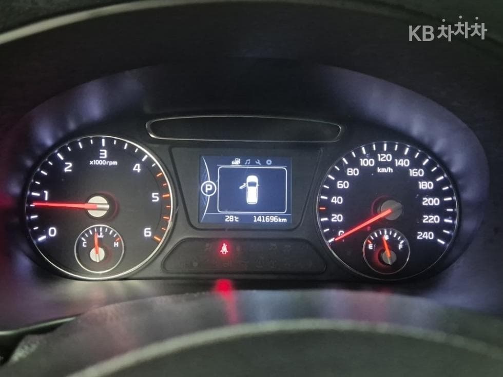 Киа All NewSorentoДизел 2.0 2WD Noblesse - 6