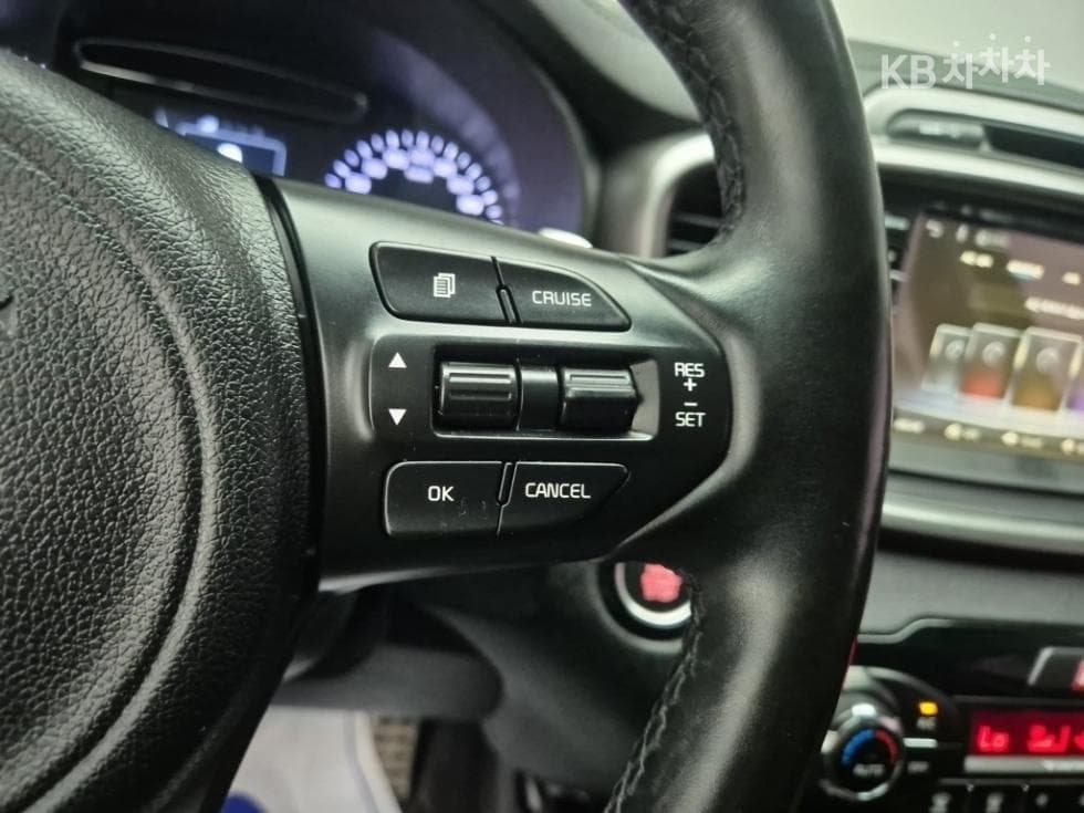 Киа All NewSorentoДизел 2.0 2WD Noblesse - 15