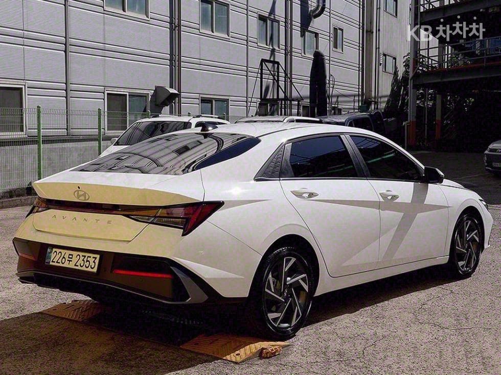 Хюндай The New (фейслифт) Avante (Elantra) (CN7)1.6 Бензин Inspiration - 4