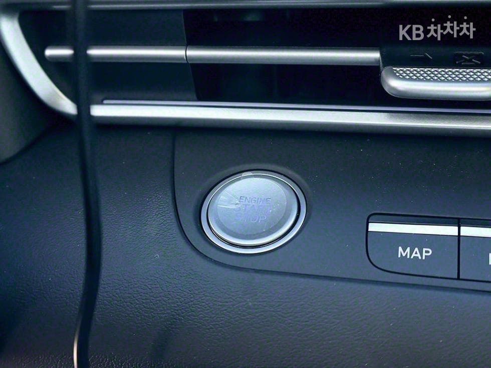 Хюндай The New (фейслифт) Avante (Elantra) (CN7)1.6 Бензин Inspiration - 10