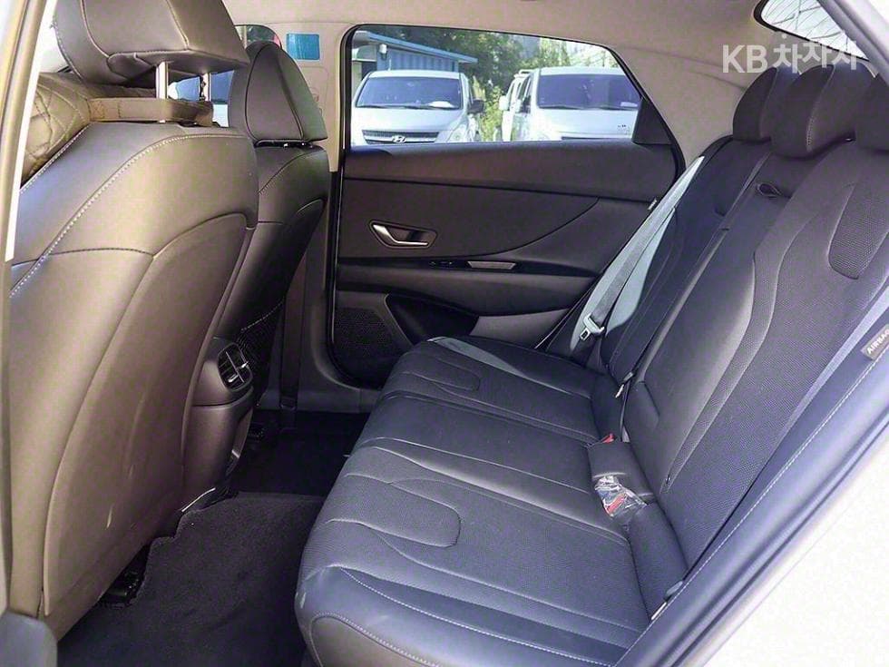 Хюндай The New (фейслифт) Avante (Elantra) (CN7)1.6 Бензин Inspiration - 13