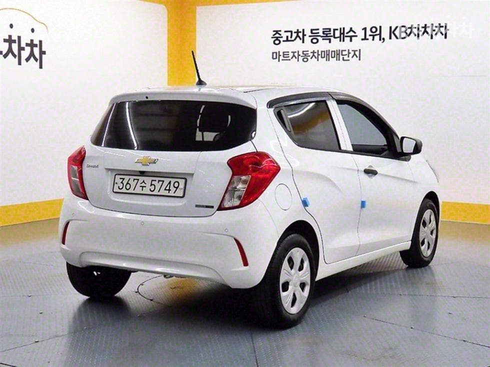 GM Korea The New (facelift) Spark Van1.0 PassengerVan base trim - 4