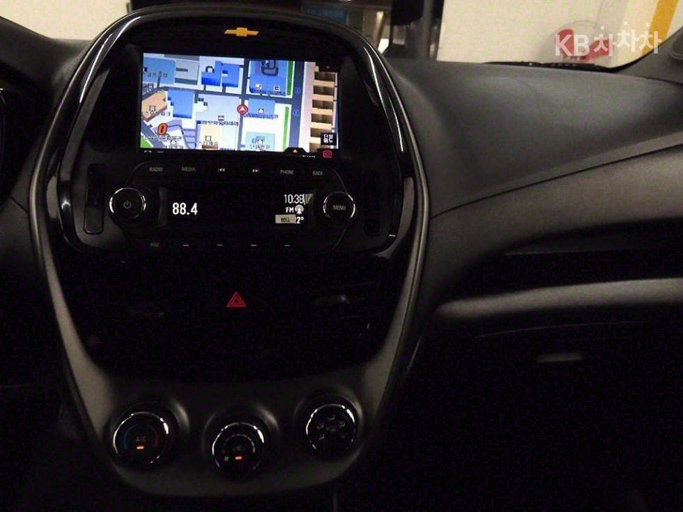 GM Korea The New (facelift) Spark Van1.0 PassengerVan base trim - 14