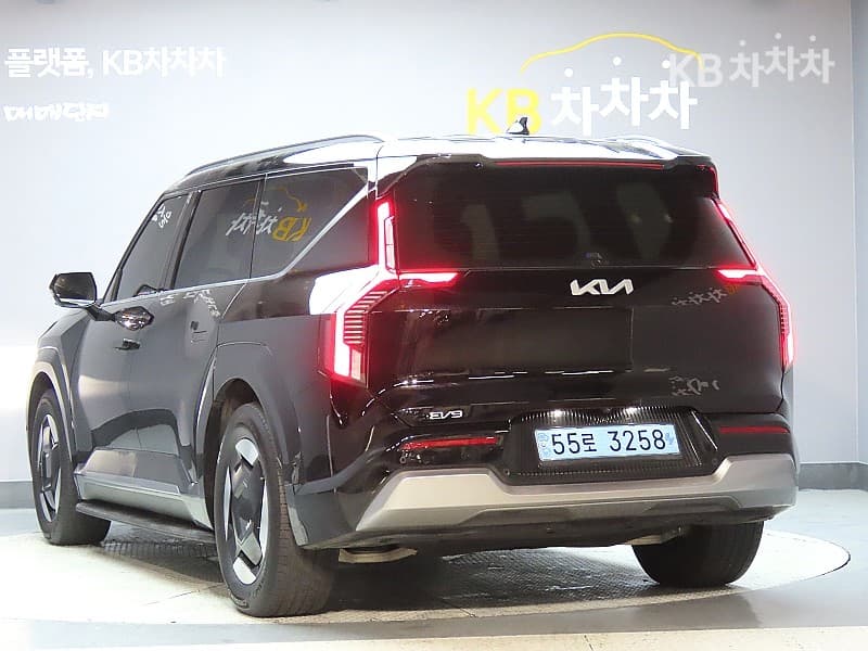 Киа EV9AWD 어스 - 4