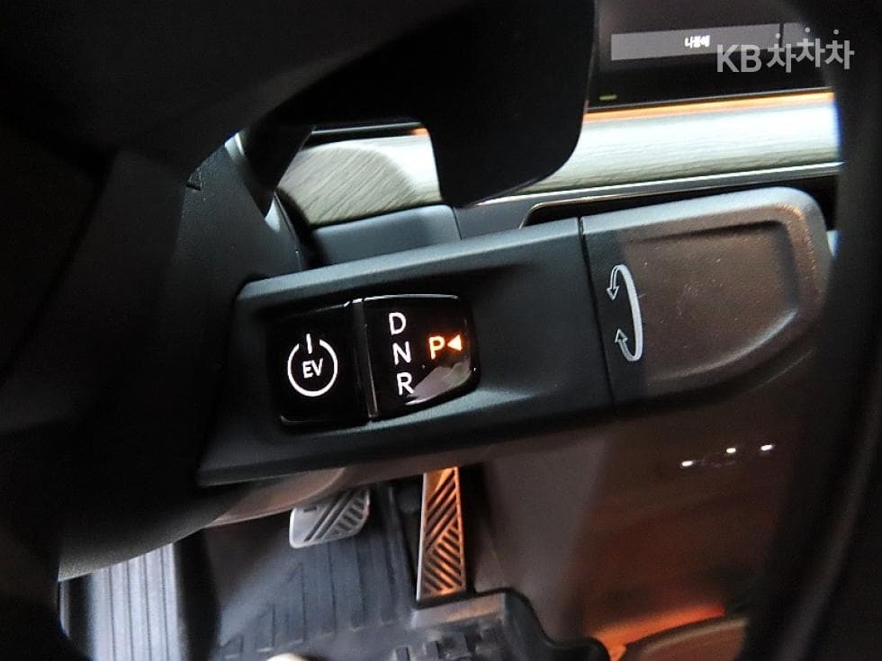 Киа EV9AWD 어스 - 9