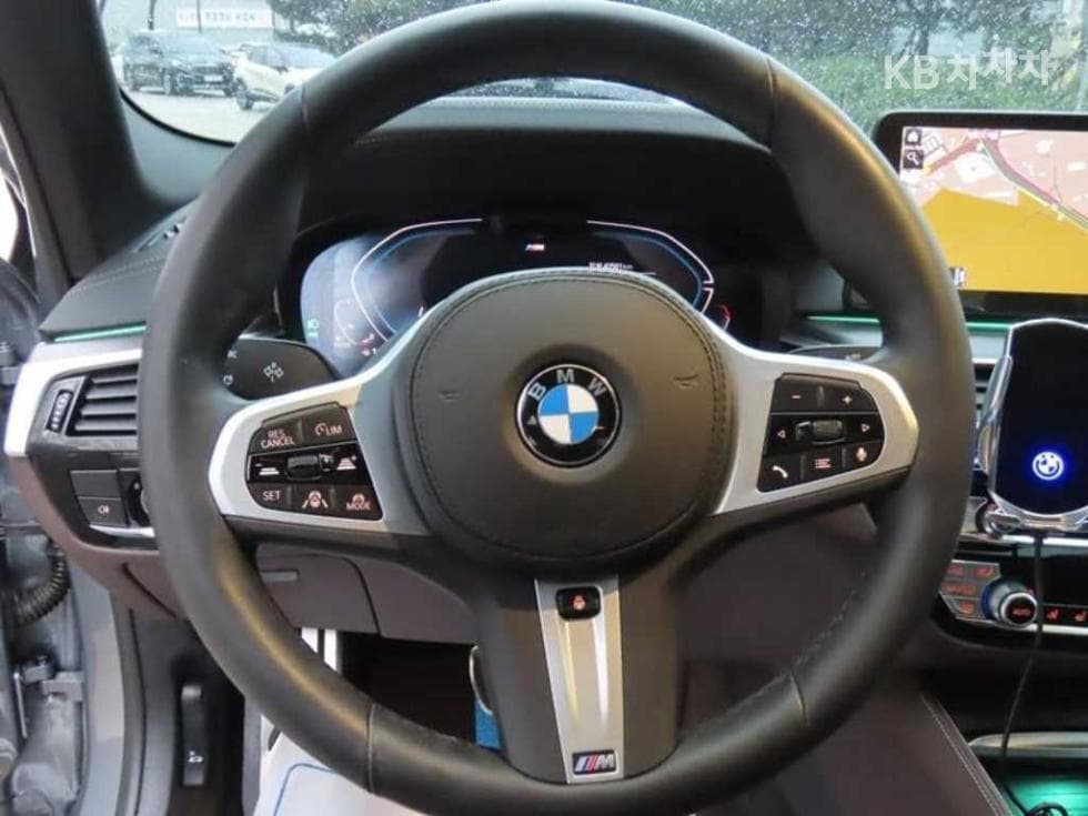 BMW 올Нов5 Серия (G30)523d M Sport - 9